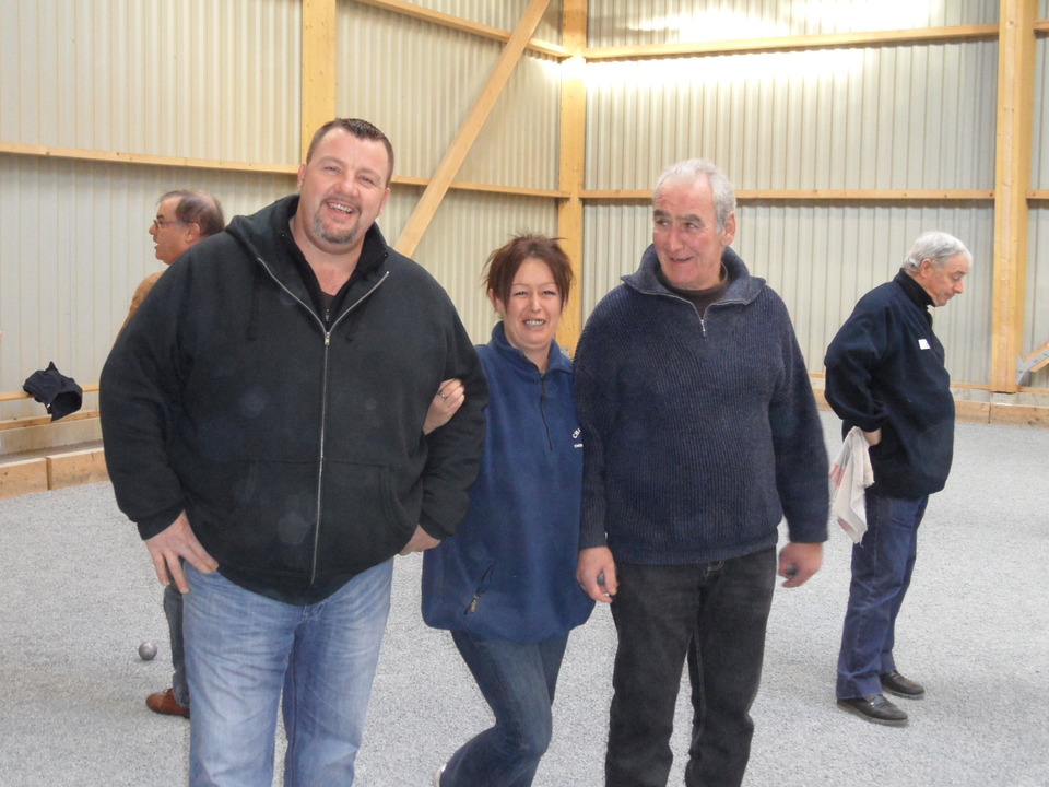 Cyrille le beau-fils, Sylvie la fille et Thierry le papa Cyrille le beau-fils, Sylvie la fille et Thierry le papa