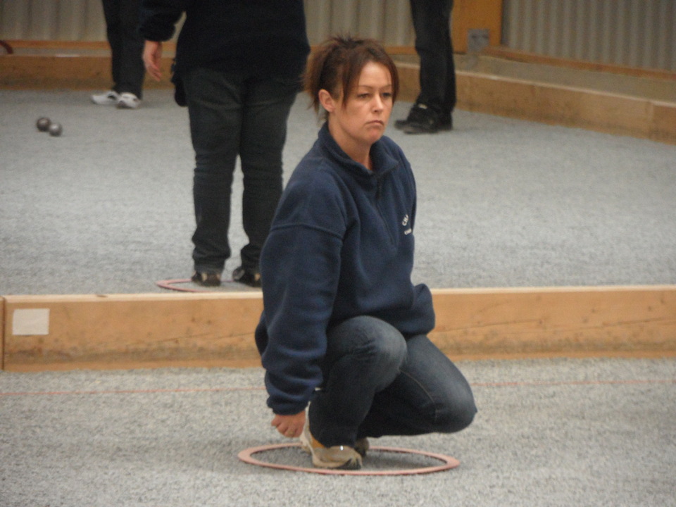 Sylvie ALBAREZ se concentre Sylvie ALBAREZ se concentre