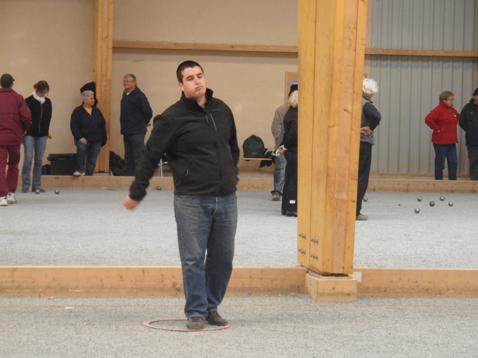 CONCOURS EN TRIPLETTE MIXTE DU 18/12/2011 CONCOURS EN TRIPLETTE MIXTE DU 18/12/2011