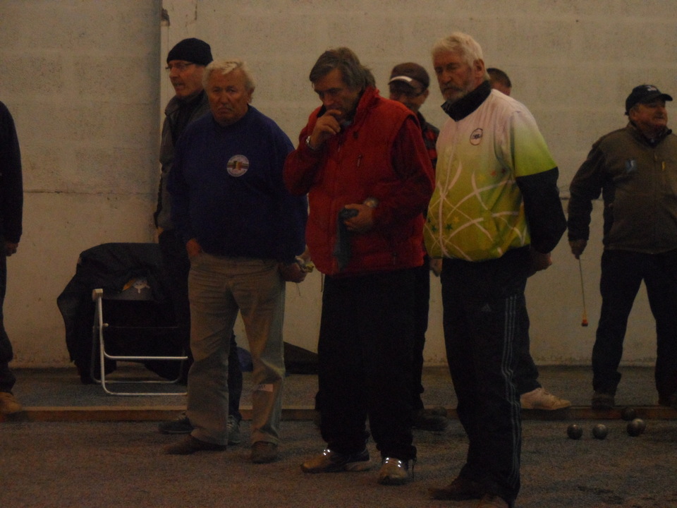 Pierre AUBRY - Marcel WARME et Michel SIMON pour la boule flamanvillaise Pierre AUBRY - Marcel WARME et Michel SIMON pour la boule flamanvillaise
