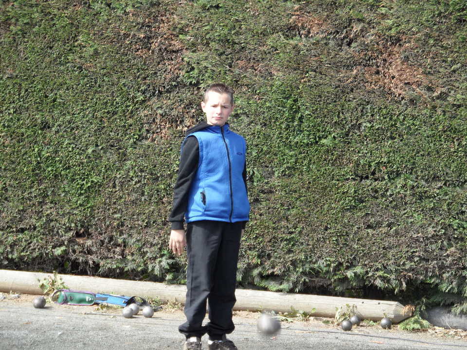 Julien LETESSIER, champion de ligue triplette minime 2011 Julien LETESSIER, champion de ligue triplette minime 2011