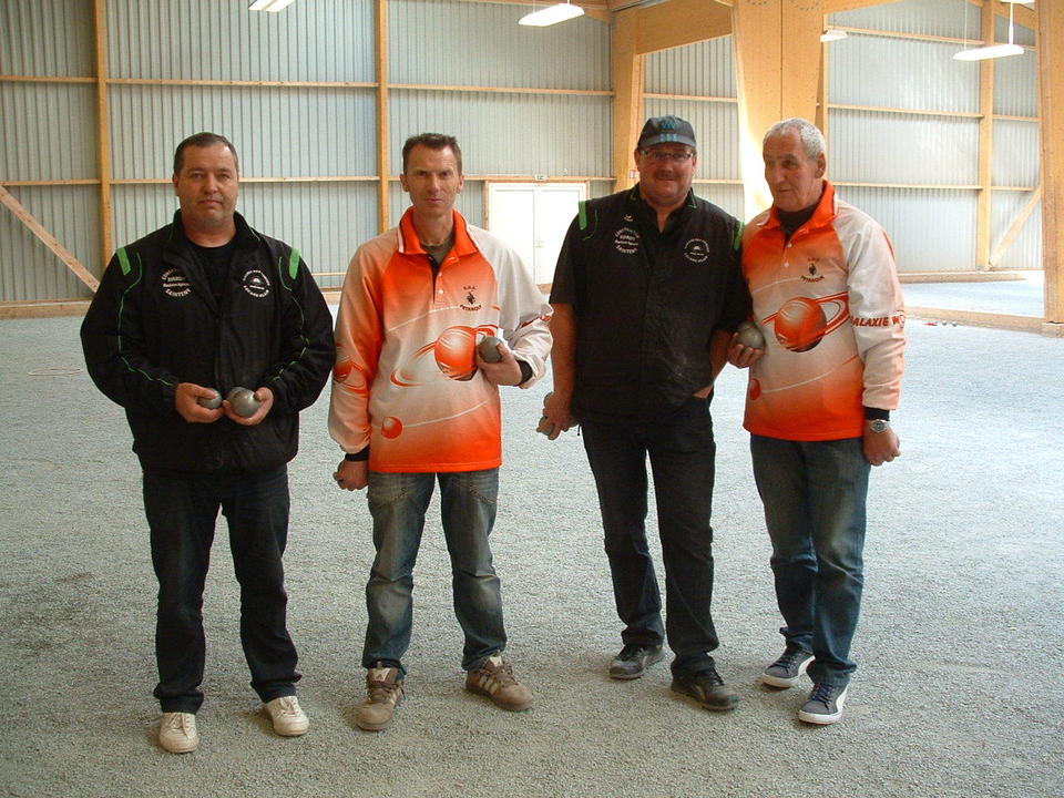 Le 1er tour de la coupe de la manche véteran et senior Le 1er tour de la coupe de la manche véteran et senior