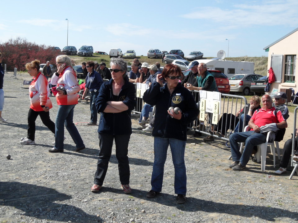 Les féminines de SAINT HILAIRE Championnes de la manche doublette vétérane Les féminines de SAINT HILAIRE Championnes de la manche doublette vétérane