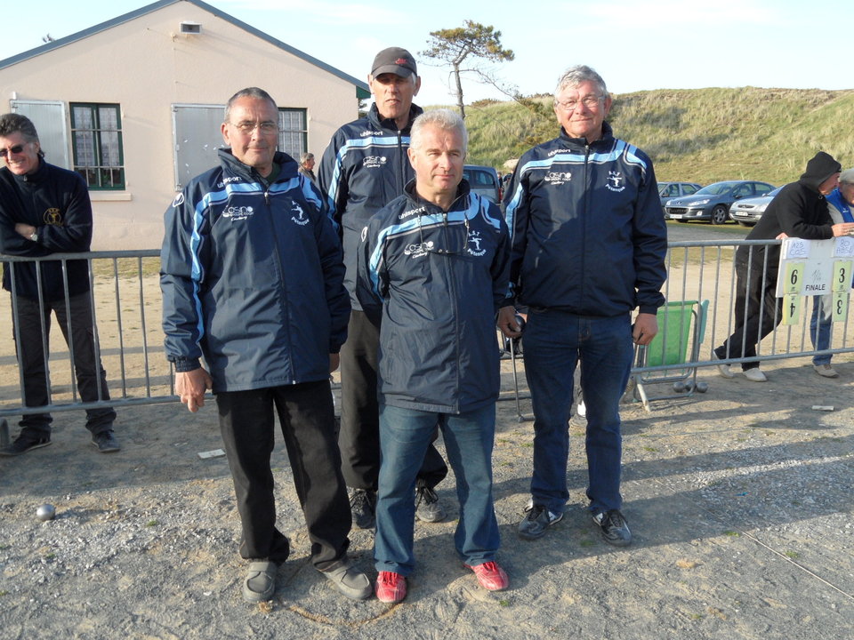 Patrick LEPETIT - Michel CHARLOT (OHS) champions dela manche doublette vétéran Patrick LEPETIT - Michel CHARLOT (OHS) champions dela manche doublette vétéran