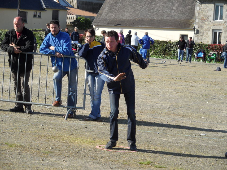 Pascal HERGAULT - Eric VILLETTE Champions de la manche doublette masculine 2012