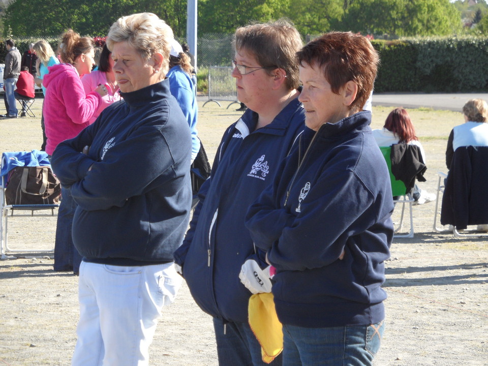 Mélanie - Sandrine TASSEL et Corinne NICOLLET, Championnes départementales triplette féminine 2012 Mélanie - Sandrine TASSEL et Corinne NICOLLET, Championnes départementales triplette féminine 2012
