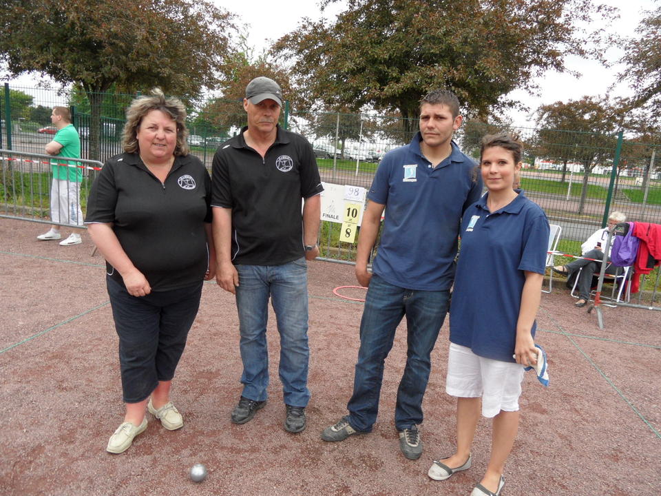 Un 1/4 de finale à l'avantage de Quentin BASCOUL et Sara MAHERAULT Un 1/4 de finale à l'avantage de Quentin BASCOUL et Sara MAHERAULT