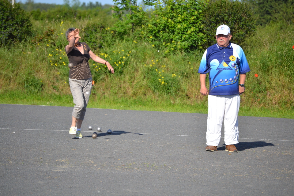 Sélection doublette jeu provençal à MONTMARTIN Sélection doublette jeu provençal à MONTMARTIN