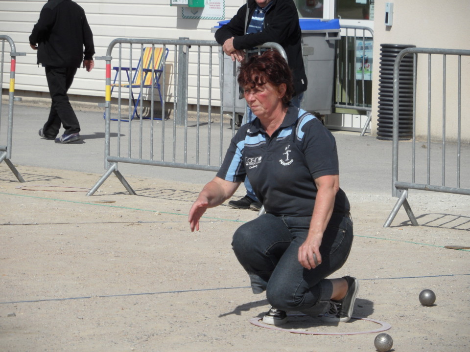 Patricia POUAHER ( triplette d'Agneaux), championne de la manche Tête à Tête vétérane