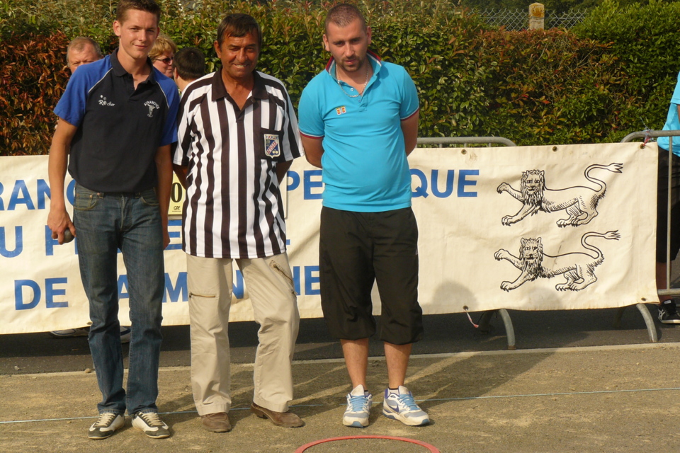 Demain un portrait du finaliste Florian DUGAL Demain un portrait du finaliste Florian DUGAL