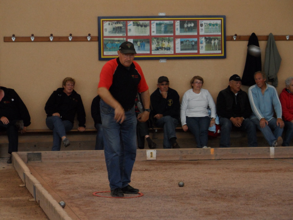 Championnat doublette mixte vétéran - Octeville ( PLO - OHS ) dominateurs à Agneaux Championnat doublette mixte vétéran - Octeville ( PLO - OHS ) dominateurs à Agneaux