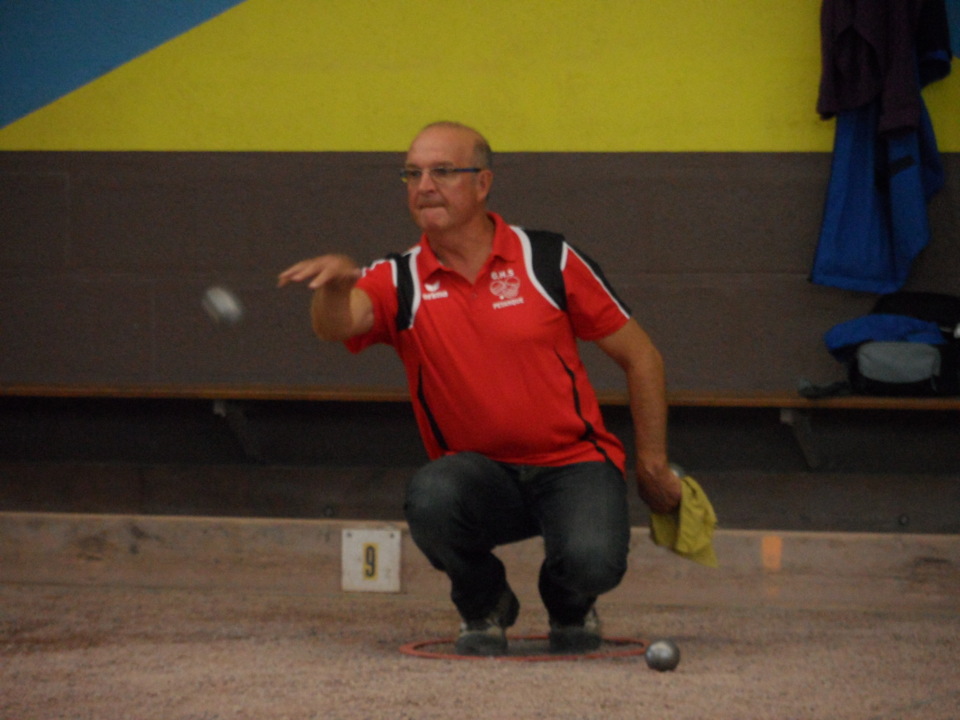 Championnat doublette mixte vétéran - Octeville ( PLO - OHS ) dominateurs à Agneaux Championnat doublette mixte vétéran - Octeville ( PLO - OHS ) dominateurs à Agneaux