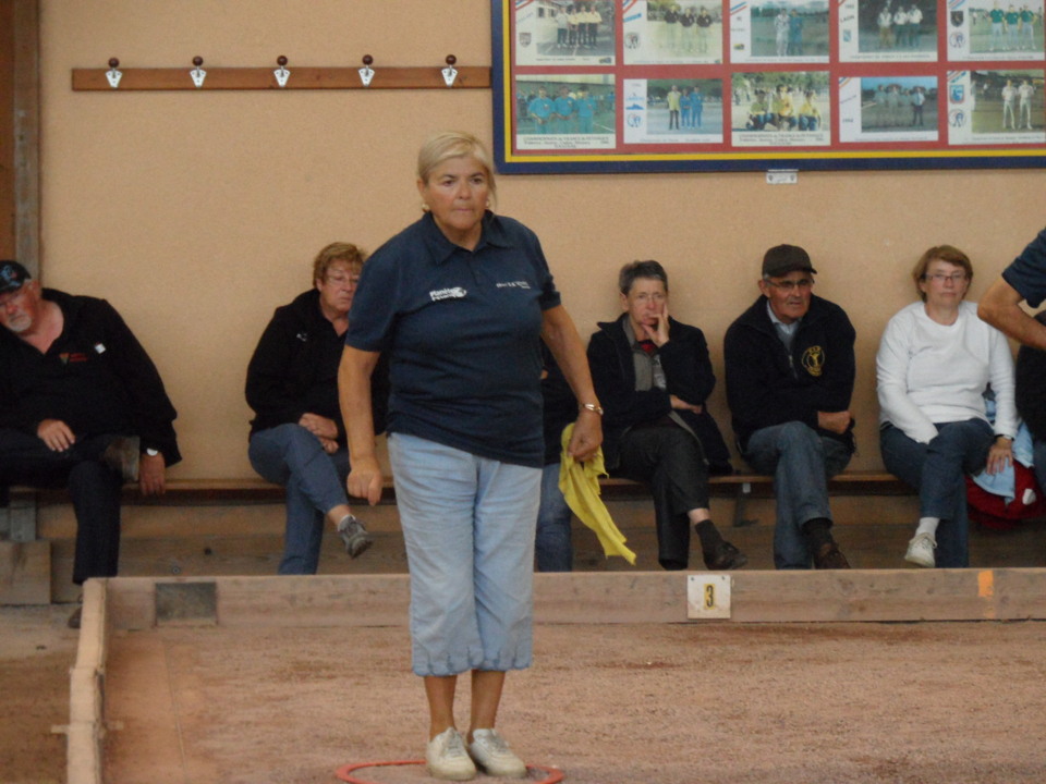 Championnat doublette mixte vétéran - Octeville ( PLO - OHS ) dominateurs à Agneaux Championnat doublette mixte vétéran - Octeville ( PLO - OHS ) dominateurs à Agneaux