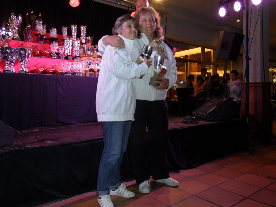 Le final de SANTA SUZANNAH - LES LAUREAT(ES) FEMININES ET MASCULINS Le final de SANTA SUZANNAH - LES LAUREAT(ES) FEMININES ET MASCULINS