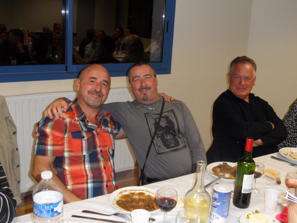 La suite du repas des dirigeants La suite du repas des dirigeants