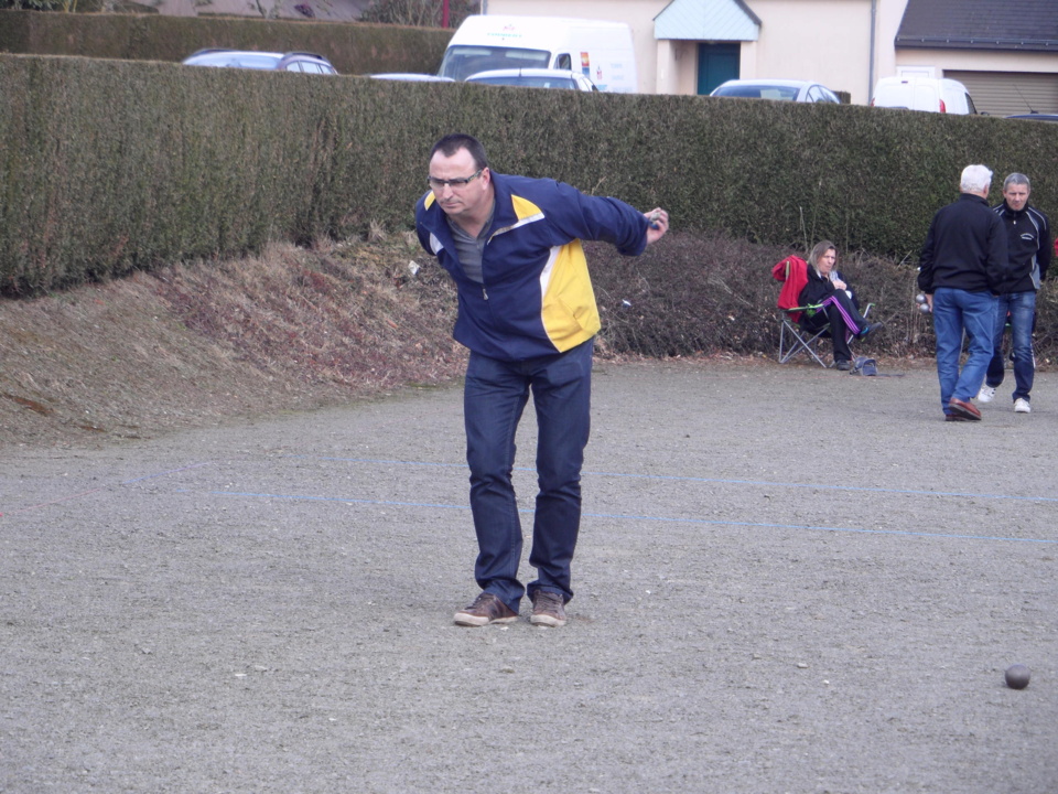 Les qualifiés de la sélection triplette à Sourdeval ( VILLEBAUDON PETANQUE CLUB)