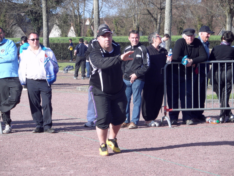 SAGA CHAMPIONNAT DE LIGUE 2013 TRIPLETTE MASCULIN Franck GUILLOIS - Eric CORONNE et Philippe CHANTREUX ( VILLEBAUDON - 50 ) EPISODE N° 1 SAGA CHAMPIONNAT DE LIGUE 2013 TRIPLETTE MASCULIN Franck GUILLOIS - Eric CORONNE et Philippe CHANTREUX ( VILLEBAUDON - 50 ) EPISODE N° 1