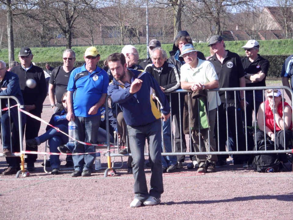 SAGA CHAMPIONNAT DE LIGUE 2013 TRIPLETTE MASCULIN Franck GUILLOIS - Eric CORONNE et Philippe CHANTREUX ( VILLEBAUDON - 50 ) EPISODE N° 1 SAGA CHAMPIONNAT DE LIGUE 2013 TRIPLETTE MASCULIN Franck GUILLOIS - Eric CORONNE et Philippe CHANTREUX ( VILLEBAUDON - 50 ) EPISODE N° 1