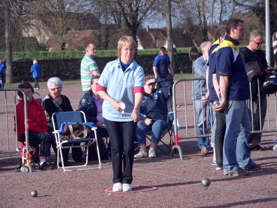 DOUBLETTE FEMININE DE LIGUE (SUITE) DOUBLETTE FEMININE DE LIGUE (SUITE)