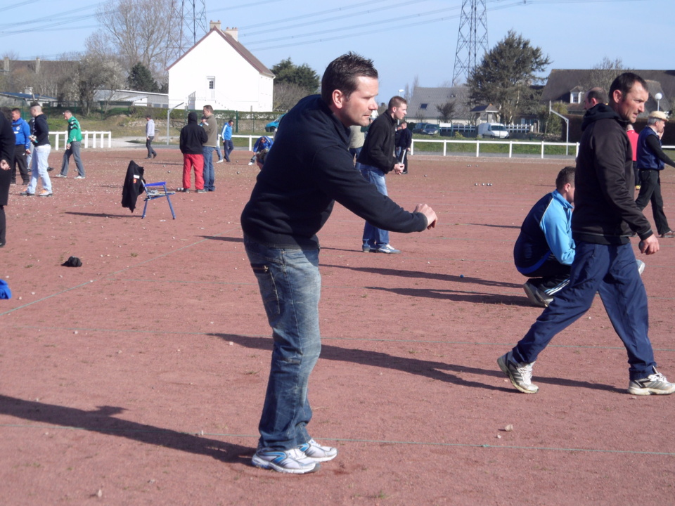 SAGA CHAMPIONNAT DE LIGUE 2013 -Eric LESAGE ( SOURDEVAL  50) champion de ligue Tête à Tête 2013  -  EPISOE N° 2
