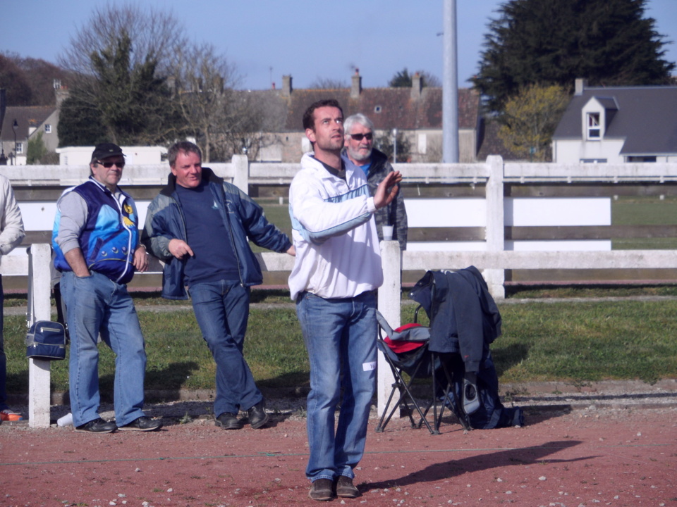 SAGA CHAMPIONNAT DE LIGUE 2013 -Eric LESAGE ( SOURDEVAL 50) champion de ligue Tête à Tête 2013 - EPISOE N° 2 SAGA CHAMPIONNAT DE LIGUE 2013 -Eric LESAGE ( SOURDEVAL 50) champion de ligue Tête à Tête 2013 - EPISOE N° 2