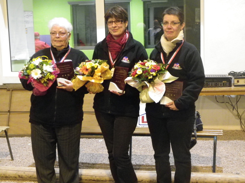 SAGA CHAMPIONNAT DE LIGUE 2013 - TRIPLETTE FEMININE - Charline MAZELINE - Annick RACARIE et Stéphanie DELAFOSSE ( AGNEAUX - 50) EPISODE N° 4