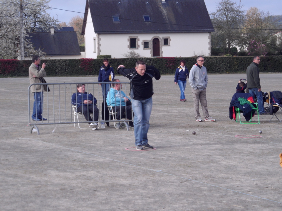 suite championnat triplette masculin 2013