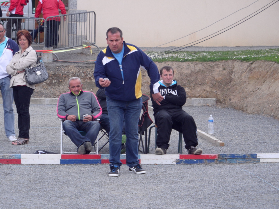 Bernard LEPETIT, le canonier des champions de ligue Bernard LEPETIT, le canonier des champions de ligue