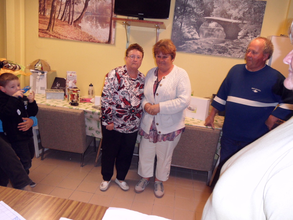 LA JOURNEE DE LA FEMME - LE 8 MAI 2013 LA REMISE DES RECOMPENSES LA JOURNEE DE LA FEMME - LE 8 MAI 2013 LA REMISE DES RECOMPENSES