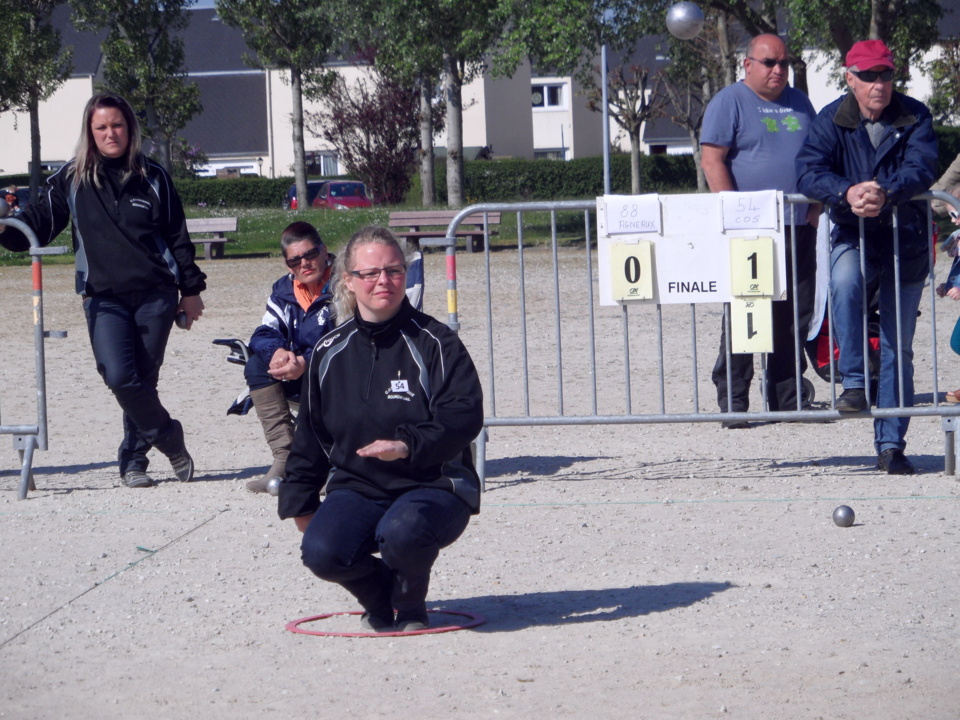 Championnat départemental doublette mixte à Tourlaville - Wenda CLEMENT et John DEROUET Sacrés Championnat départemental doublette mixte à Tourlaville - Wenda CLEMENT et John DEROUET Sacrés