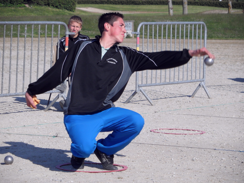 Championnat départemental doublette mixte à Tourlaville - Wenda CLEMENT et John DEROUET Sacrés Championnat départemental doublette mixte à Tourlaville - Wenda CLEMENT et John DEROUET Sacrés