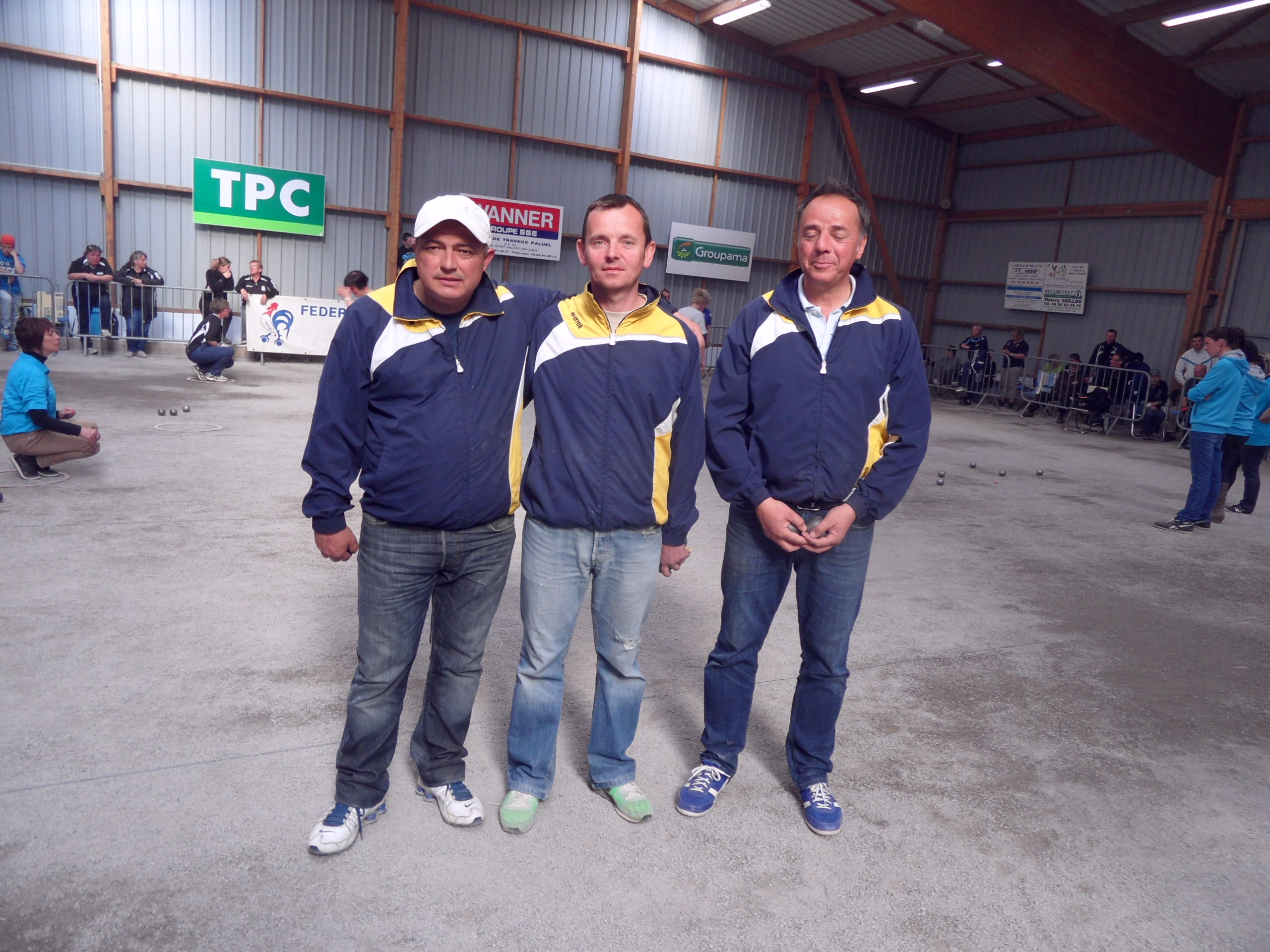 Franck GUILLOIS - Richard ALEXIS - Ababou BOUALEM vice champions 2014 (Villebaudon) Franck GUILLOIS - Richard ALEXIS - Ababou BOUALEM vice champions 2014 (Villebaudon)