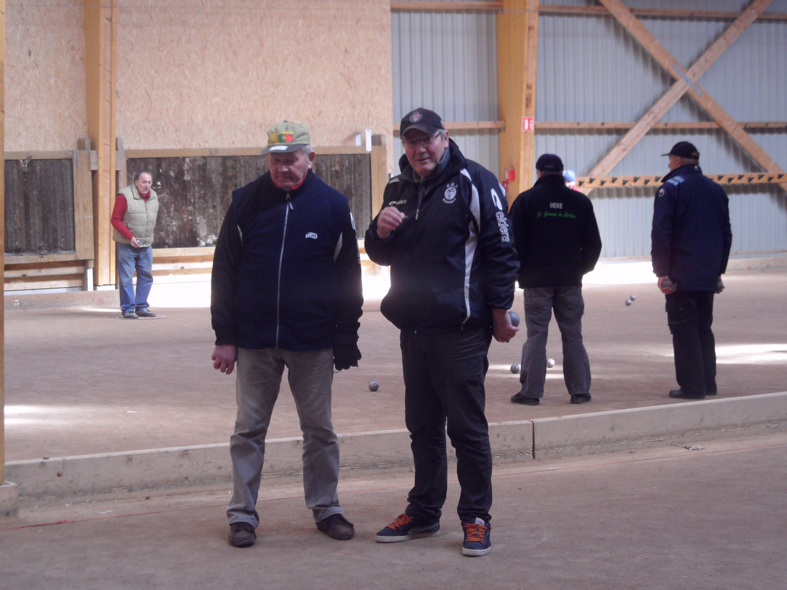 1er concours vétéran à TOURLAVILLE (OHS) 74 équipes 1er concours vétéran à TOURLAVILLE (OHS) 74 équipes