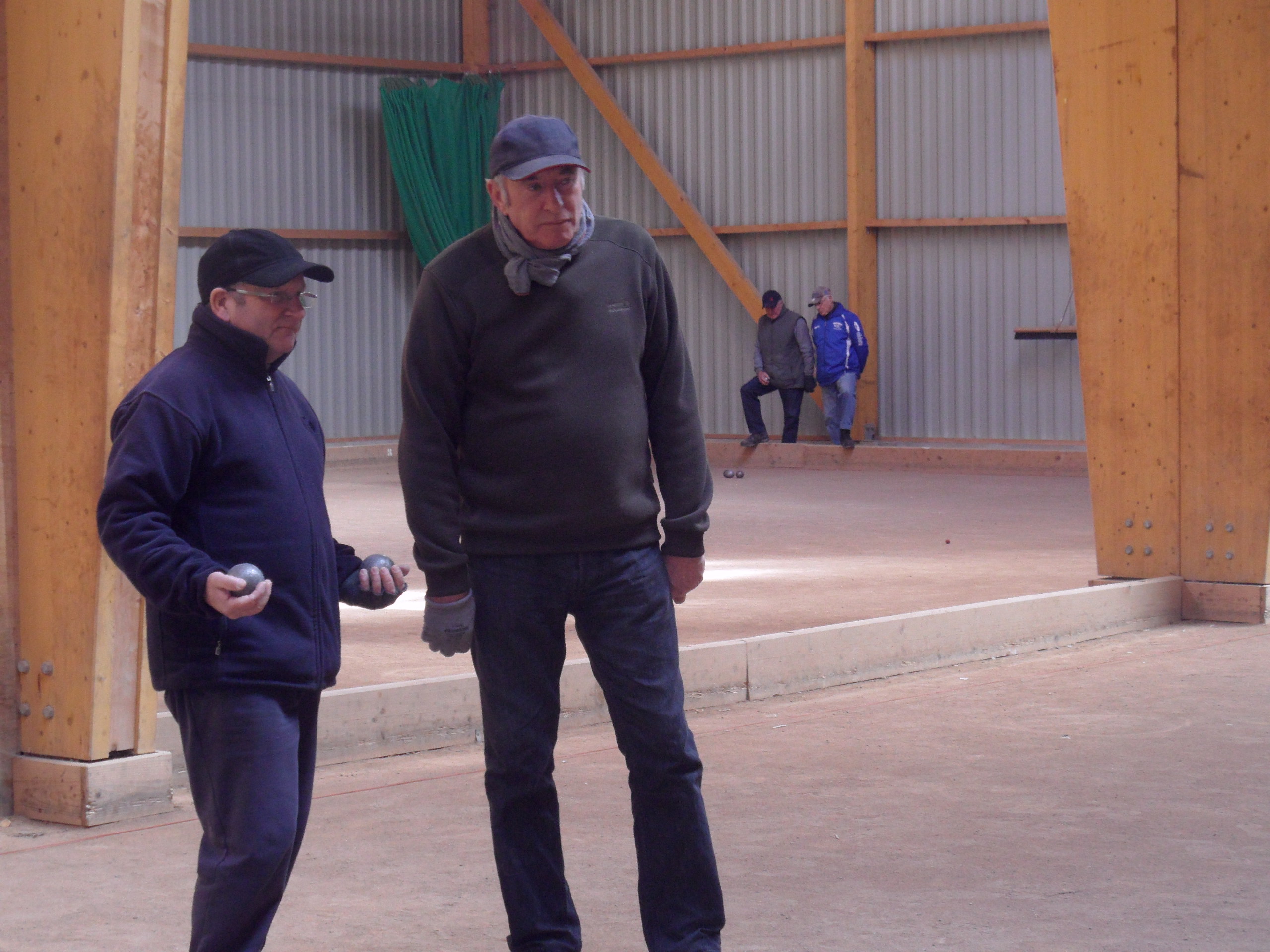 1er concours vétéran à TOURLAVILLE (OHS) 74 équipes 1er concours vétéran à TOURLAVILLE (OHS) 74 équipes