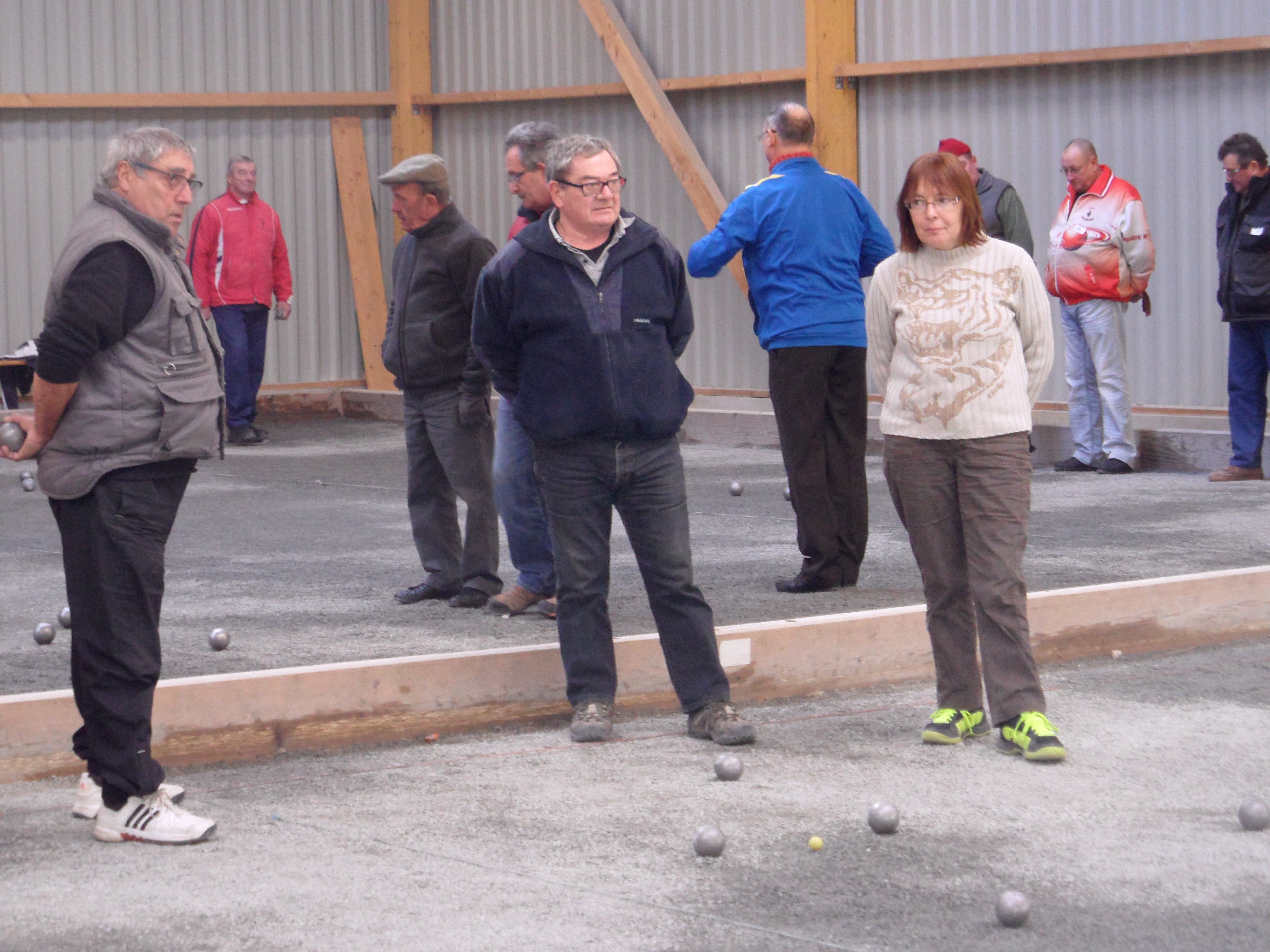 1er concours vétéran à TOURLAVILLE (OHS) 74 équipes 1er concours vétéran à TOURLAVILLE (OHS) 74 équipes