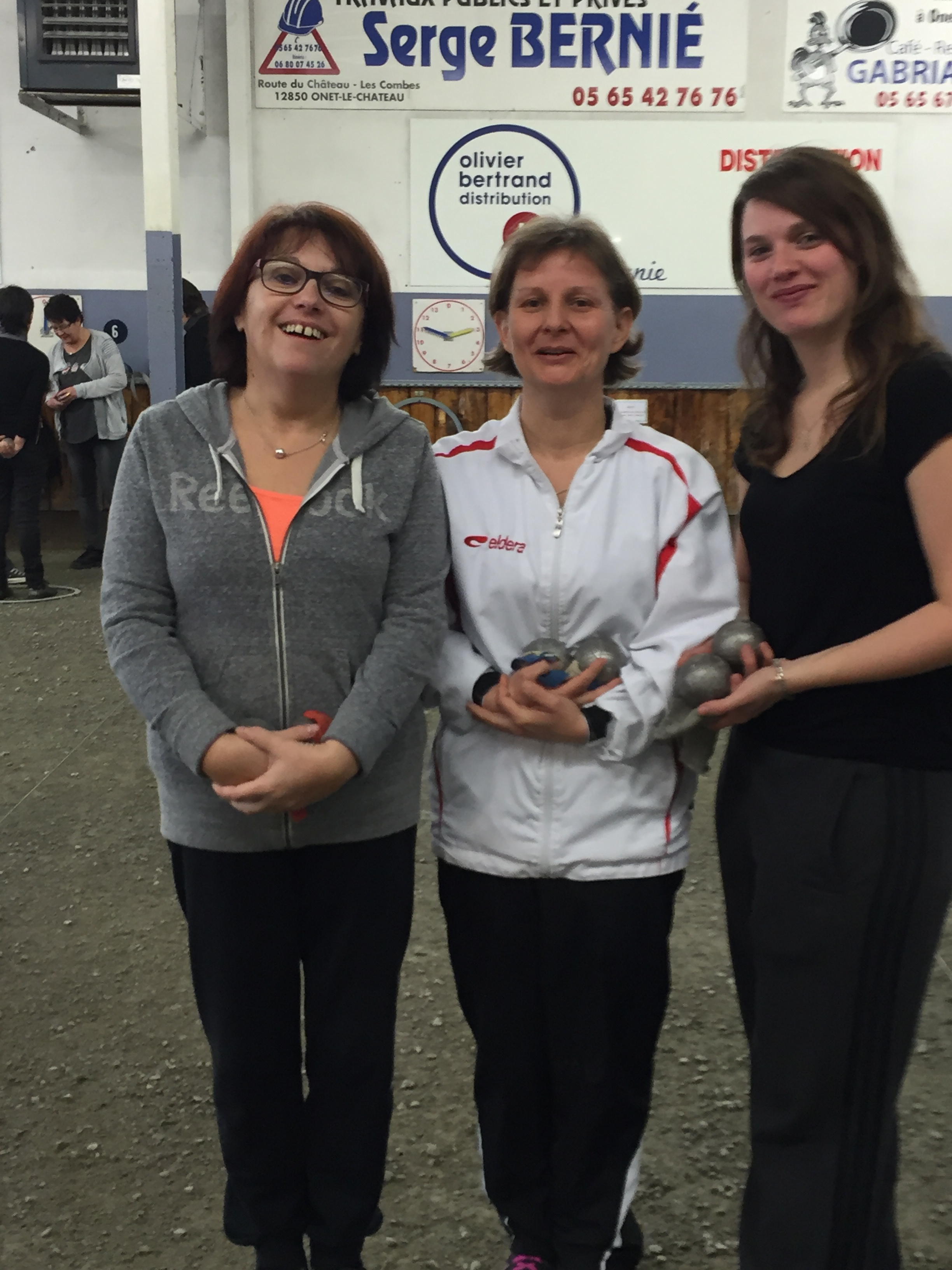 Patricia, Cathy et Laetitia se sont régalées à cette journée en obtenant la place de 26 ième sur 59 équipes.