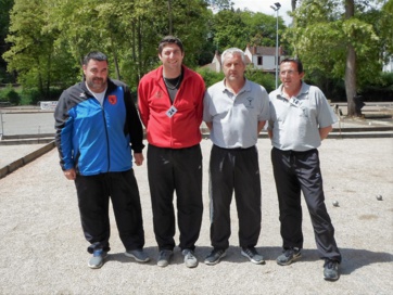 Championnat du Cher doublettes provençales à ORVAL Championnat du Cher doublettes provençales à ORVAL