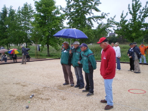 Nos vétérans au championnat du Cher à BEFFES, le 9 juin.