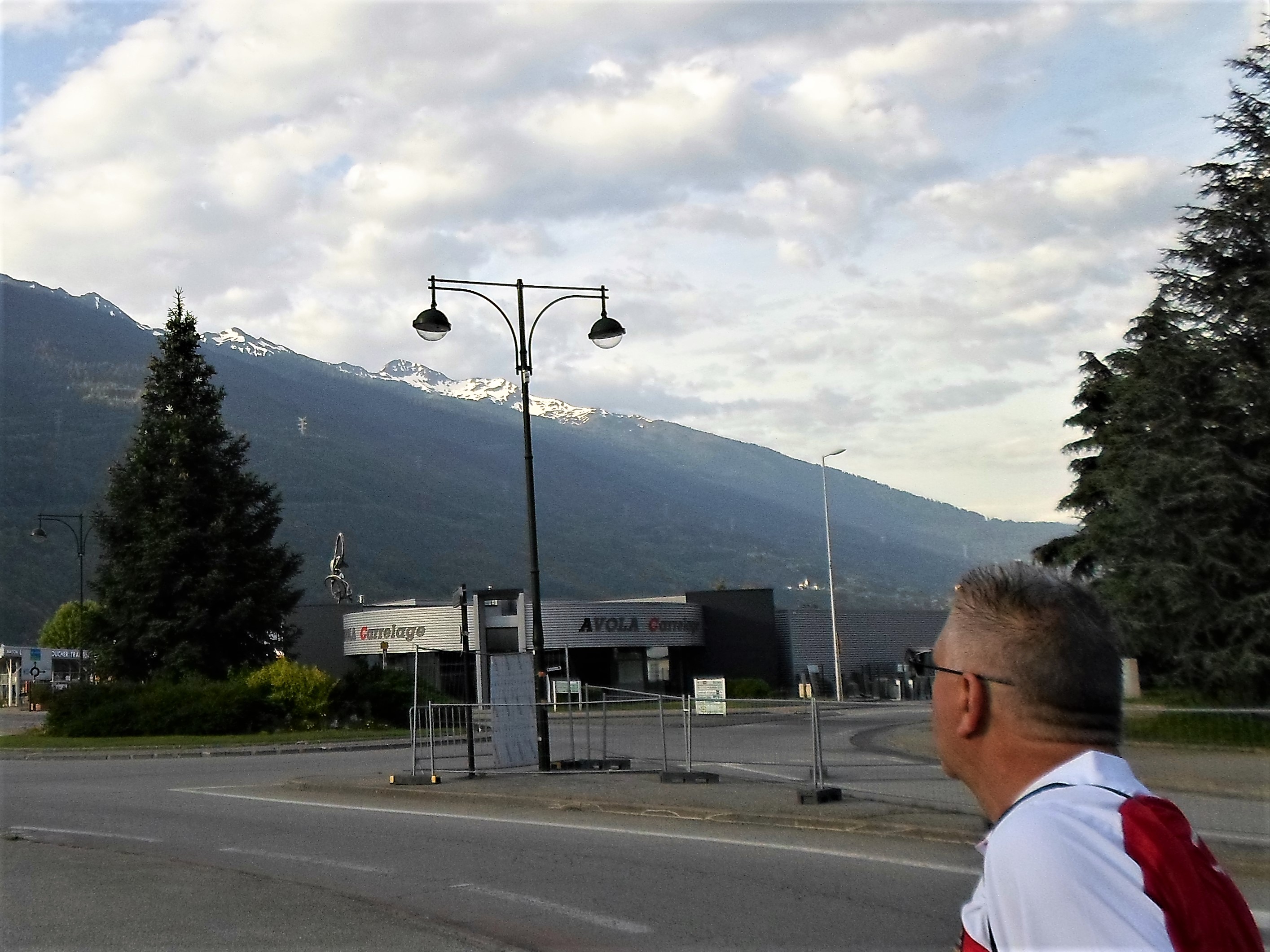 C'est vrai que c'est beau, n'est-ce pas? Pierre-Yves C'est vrai que c'est beau, n'est-ce pas? Pierre-Yves