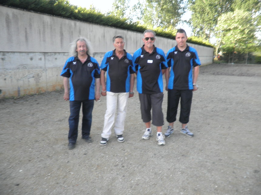 Les deux équipes qualifiées: HAYOTTE Régis-MULLER François et MAFFRE Didier-SASIELA Franck Les deux équipes qualifiées: HAYOTTE Régis-MULLER François et MAFFRE Didier-SASIELA Franck