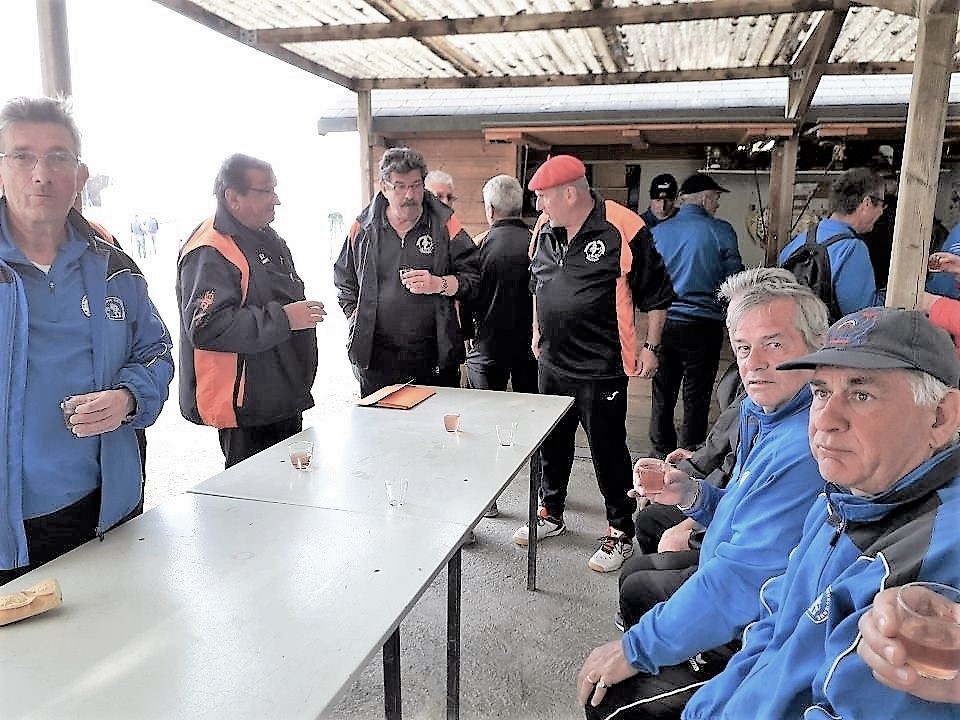 ORVAL - LA BERRICHONNE (après l'effort...): 26 à 10 ORVAL - LA BERRICHONNE (après l'effort...): 26 à 10