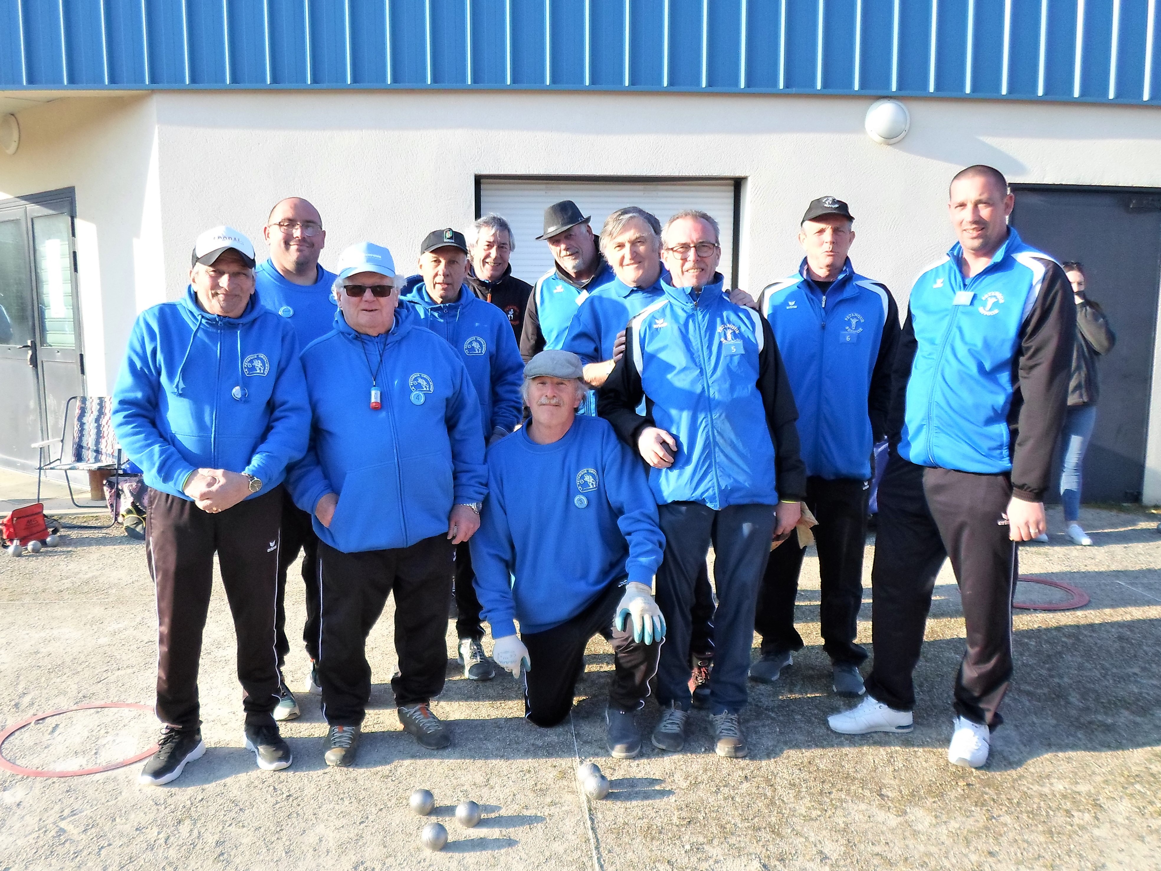 Division 4B: Orval (bleu) - Beffes Division 4B: Orval (bleu) - Beffes