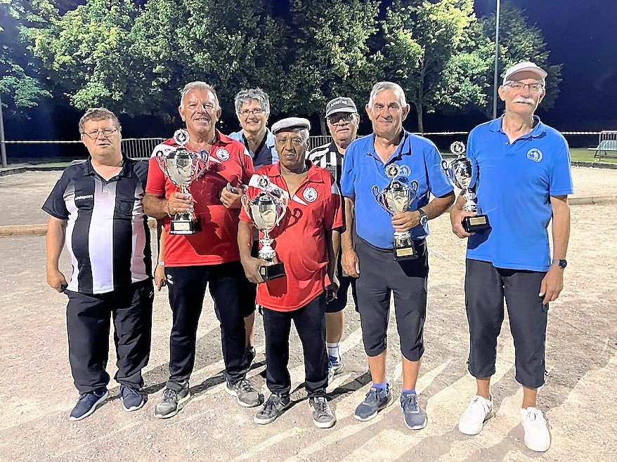 Remise des coupes Remise des coupes