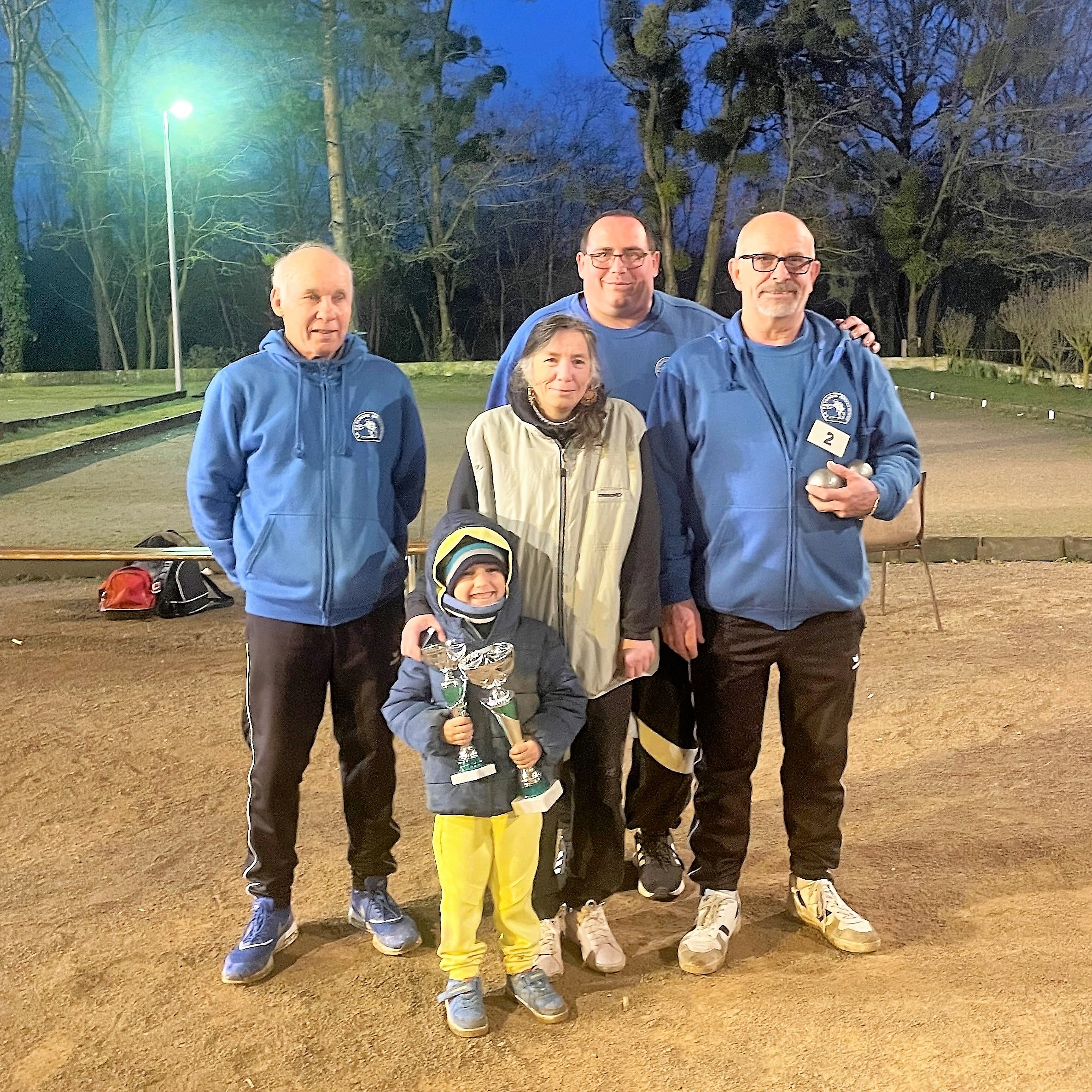 Alain - Kylian avec Sandra - Jérôme - Christian Alain - Kylian avec Sandra - Jérôme - Christian