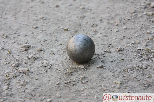 boules04.jpg boules04.jpg