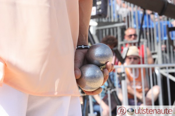 boules08.jpg boules08.jpg