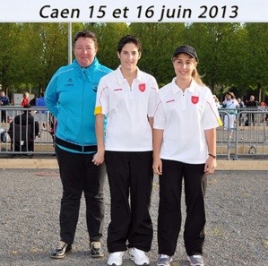 BELLE OSMOSE ENTRE DEUX JOUEUSES BELLE OSMOSE ENTRE DEUX JOUEUSES