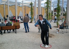 MR FAZZINO lors de l'inauguration du boulodrome d'issy