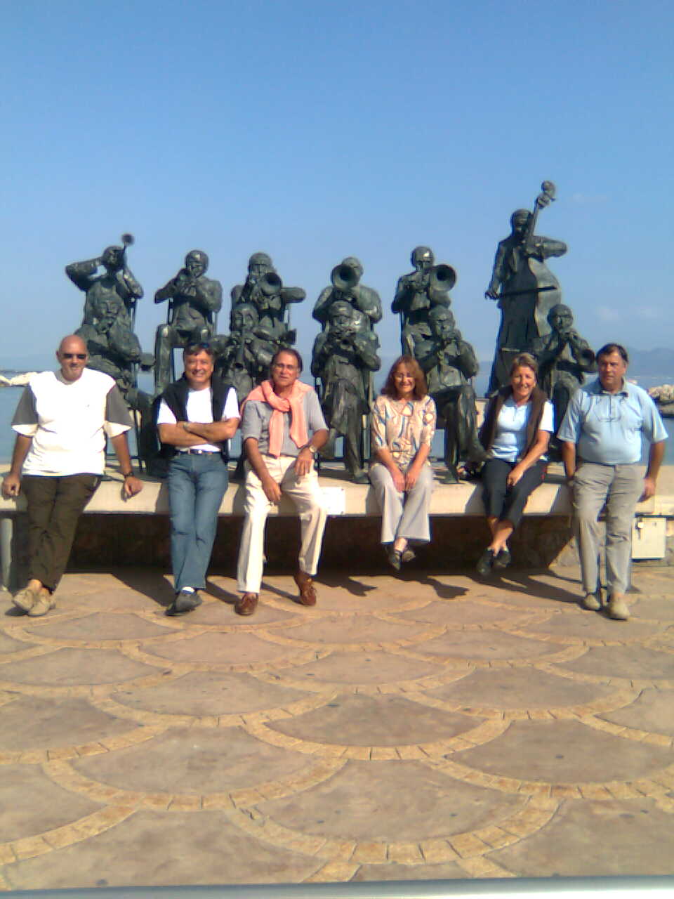 Photo047.jpg Photo047.jpg