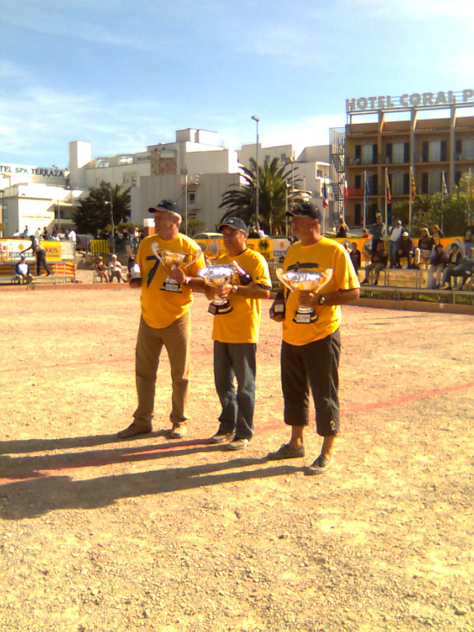 Photo003.jpg Photo003.jpg